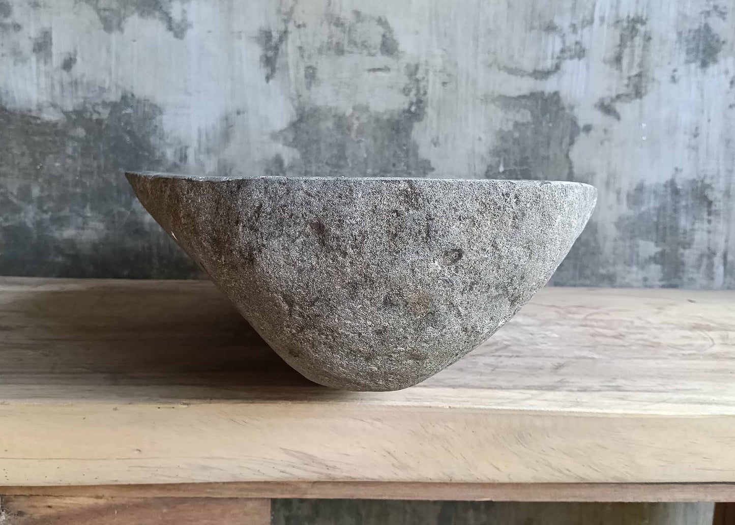 Right side of handcrafted basin 6245-5640 with polished edge and organic outline