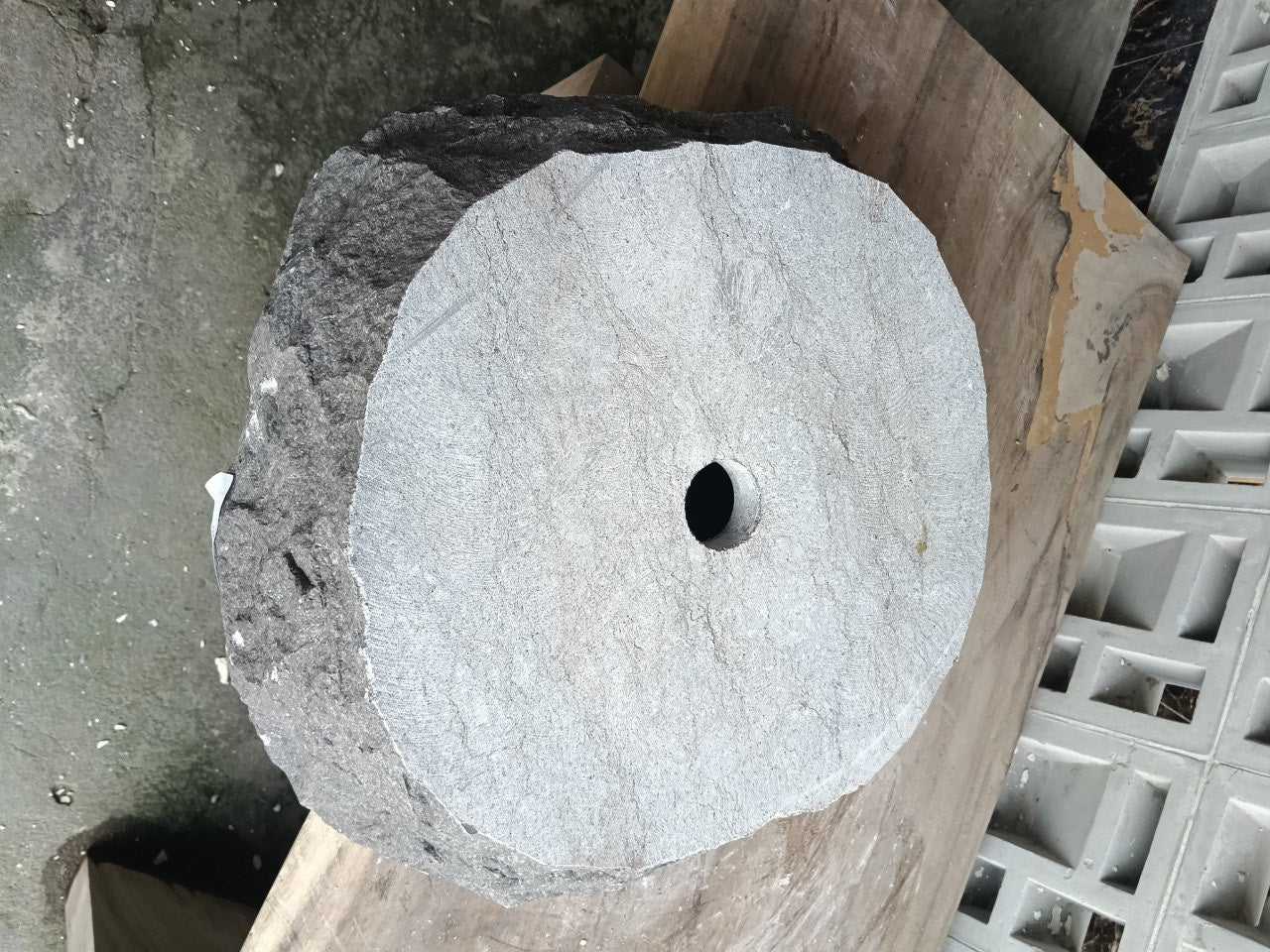 Marble Stone Sink | A30-4542 | 18″×16.5″ Organic Brown Marble Polished