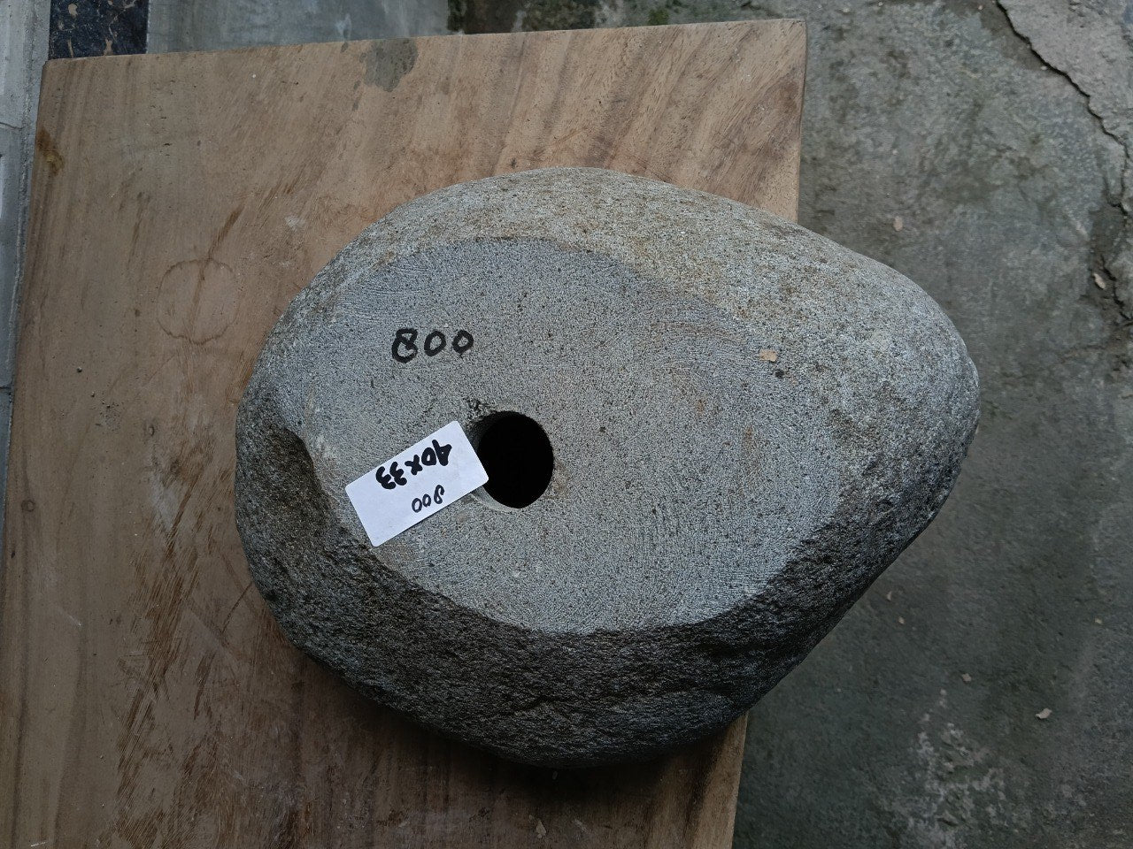 Bottom view of 6800-4033 solid river rock sink, carved from one piece