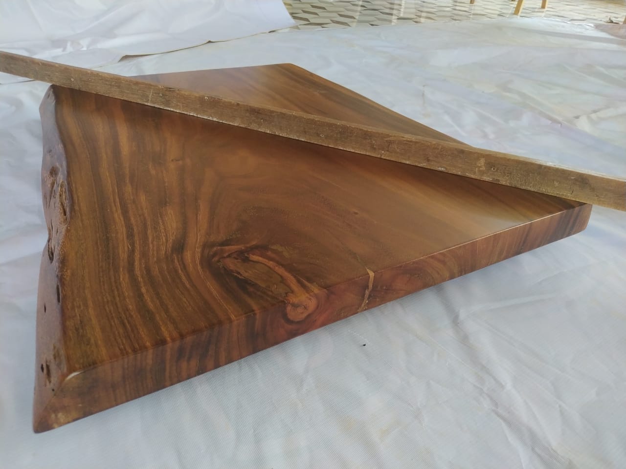 Suar Wood Countertop | 0002-576065 | 31.5″ Live Edge Solid Wood Slab