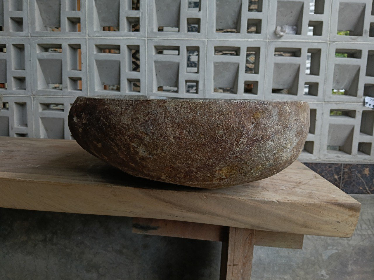 Right side of 6866-5643 handcrafted stone basin