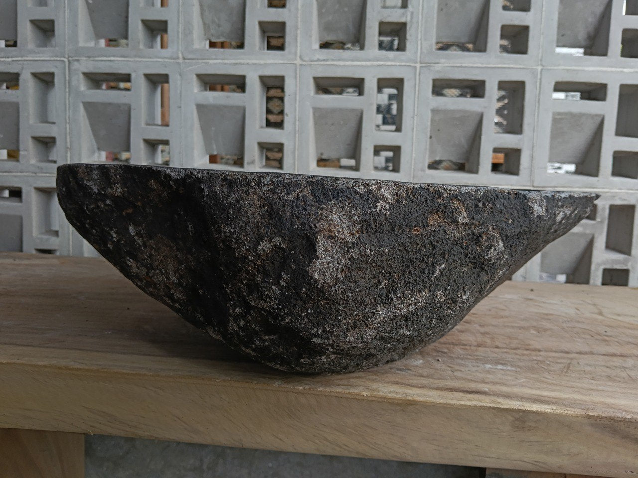 Right side of 6751-5043 handcrafted stone basin