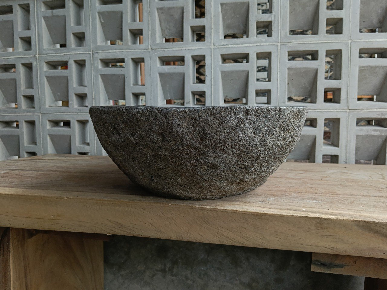 Left side of 6744-5635 organic river stone sink