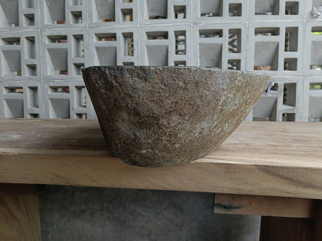 Right side of 6906-6139 handcrafted stone basin