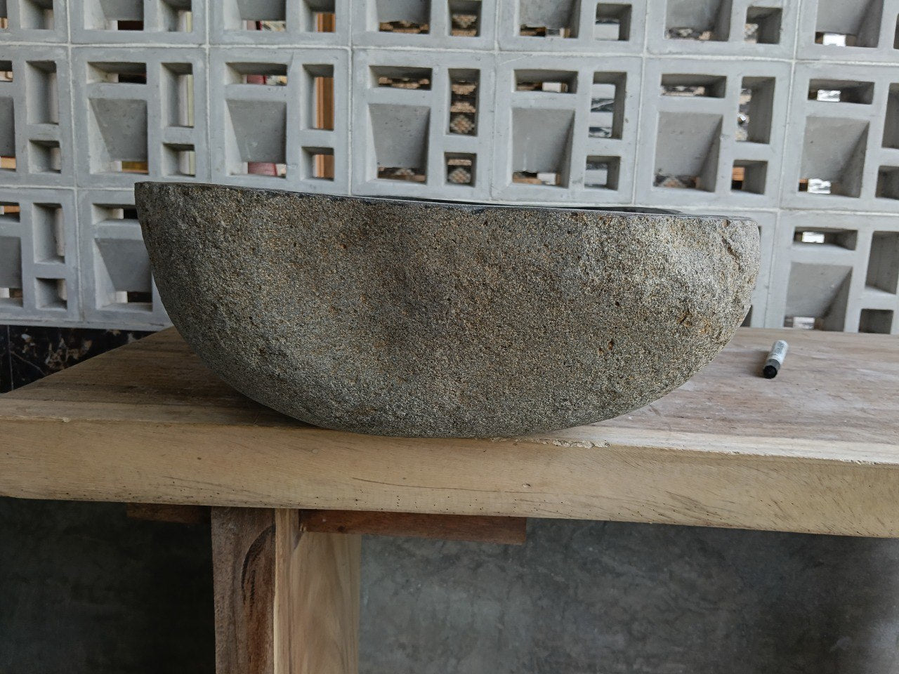 Left side of 6921-6137 organic river stone sink