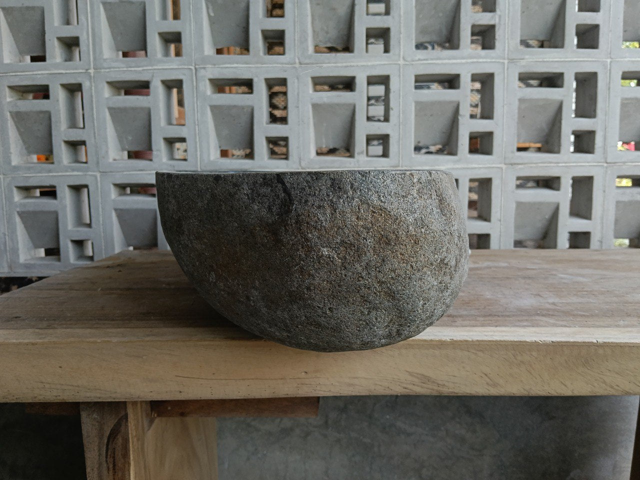Right side of 6922-6136 handcrafted stone basin