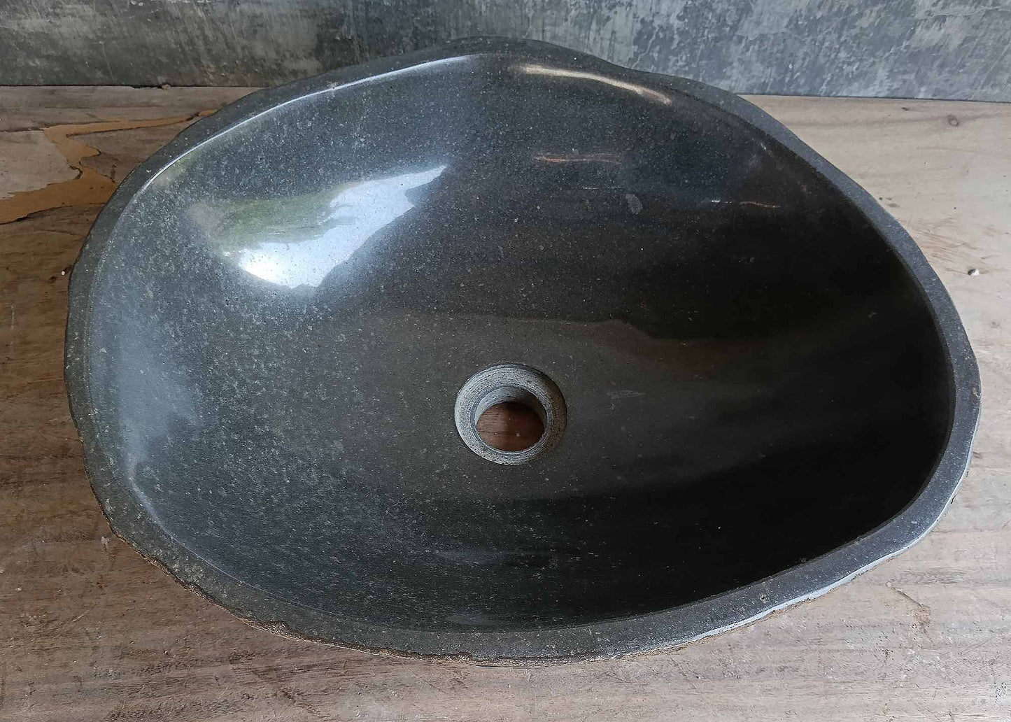 River Stone Sink | 6679-4336 | 17″×14″ Irregular Dark Brown Polished