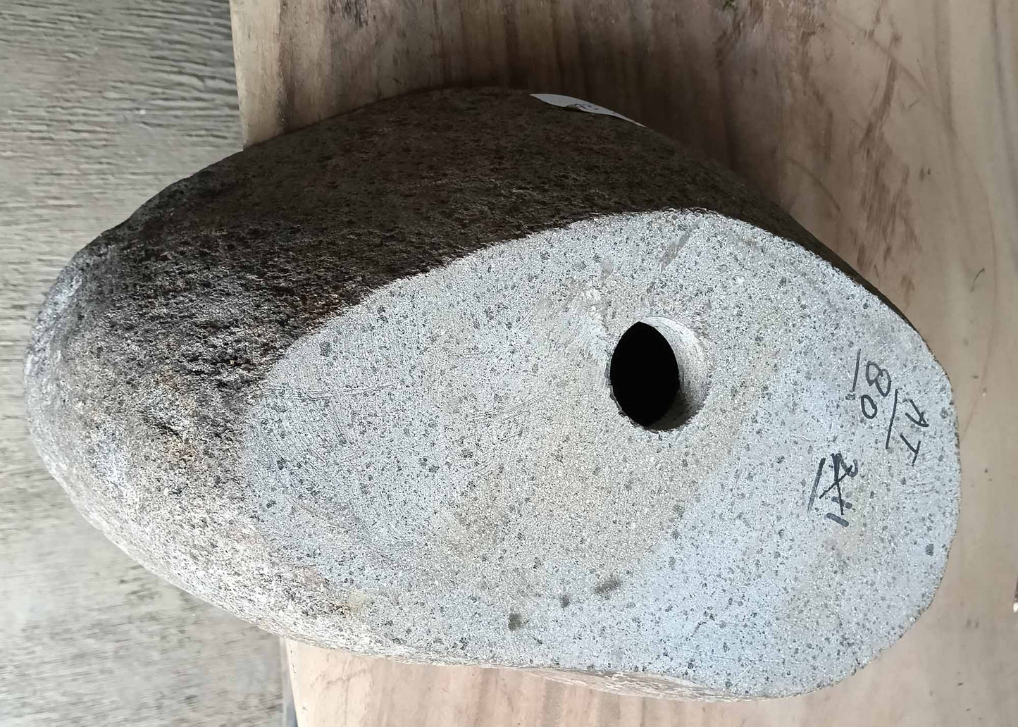River Stone Sink | 6080-4330 | 17″×12″ Oval Gray Polished Finish
