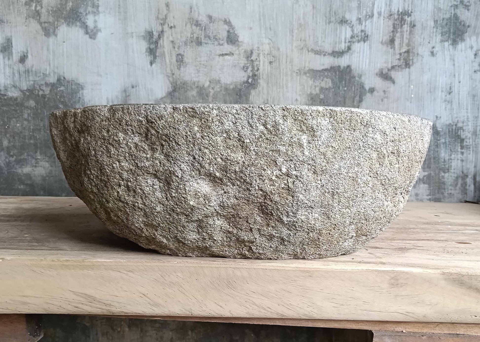 Back view showing the natural unpolished backside of river stone sink – 6174-4637
