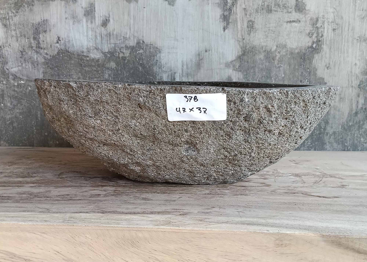 Front label view of grey oval stone sink showing size 47×37 cm
