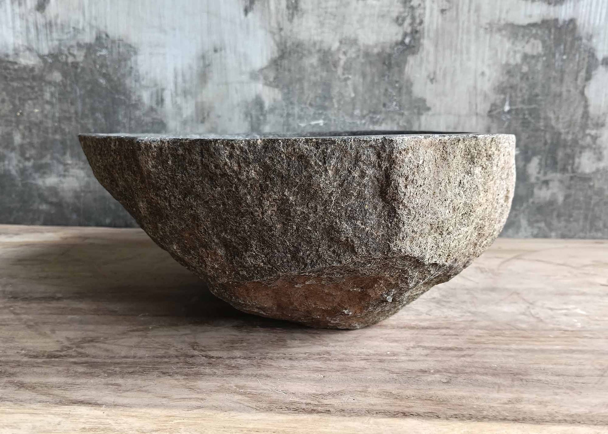 Rough-cut river stone vessel sink – right view
