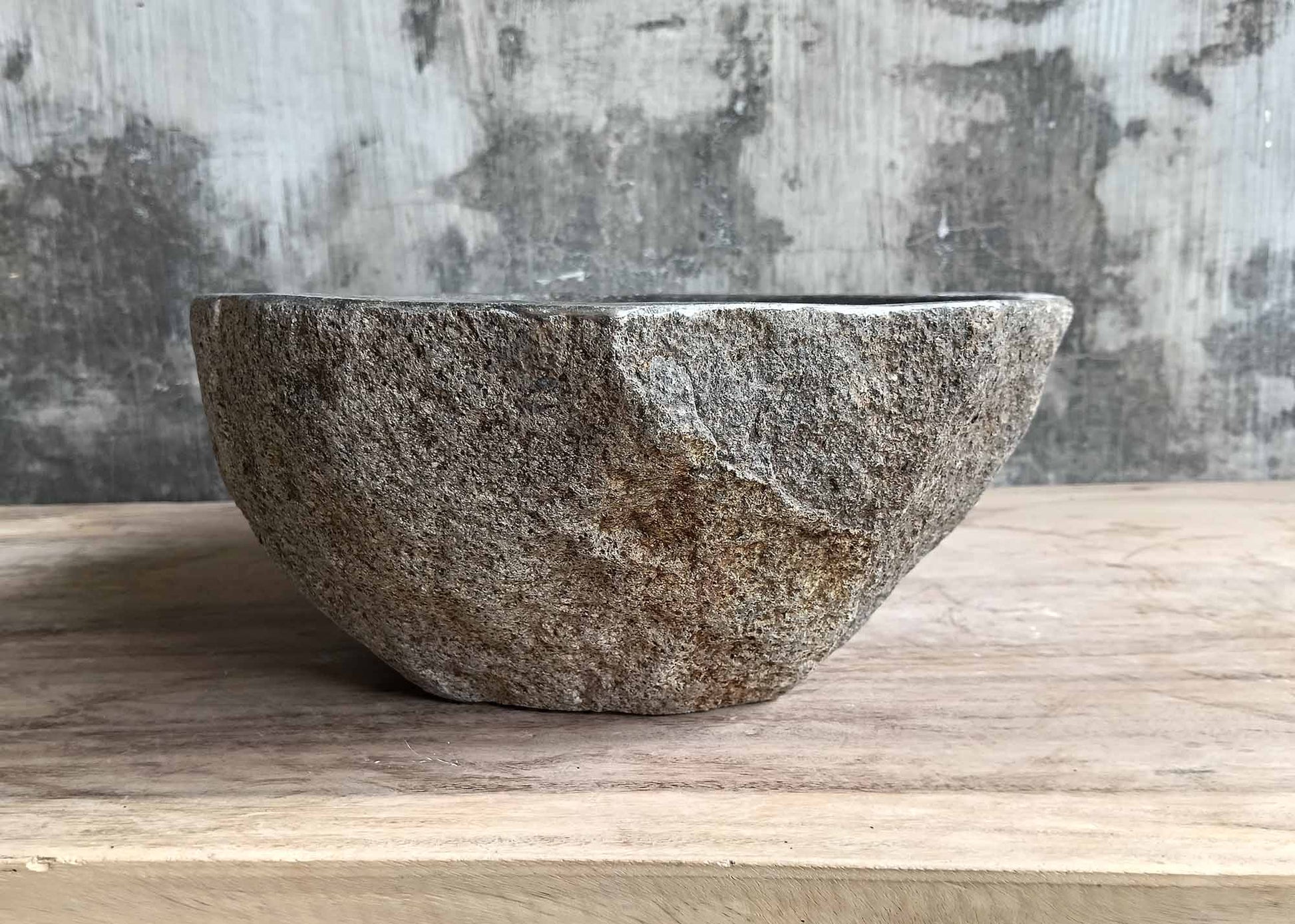 Natural grain river stone sink – left side view
