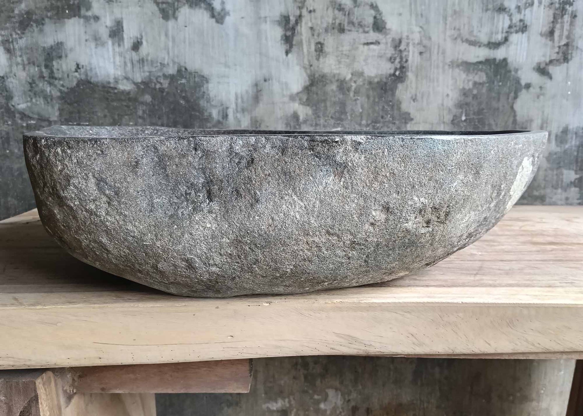 Back view showing curved natural rock form – 6430-5638
