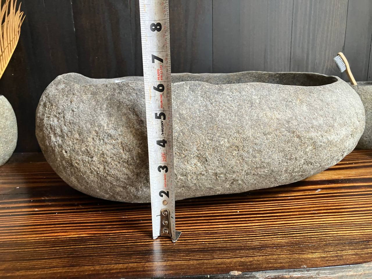 Height measurement of 6.5 inch stone vessel sink RSS-038