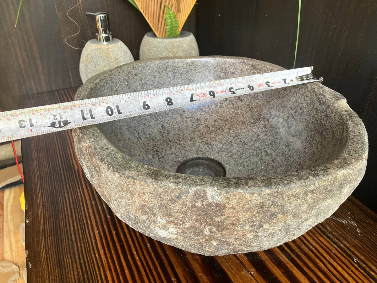 Width measurement of 11.5 inch river stone sink RSS-045
