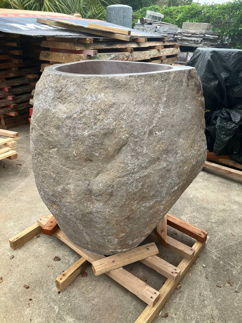 River Stone Pedestal Sink RSP001 (in stock)