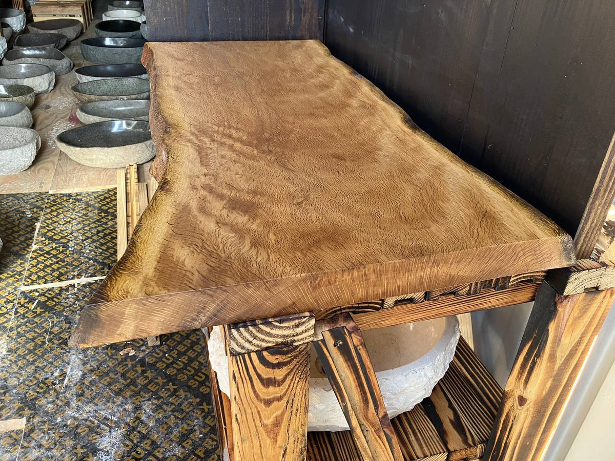 Live Edge Vanity Top LEVT-003 – Live Oak – 17.5″ Avg. × 42″