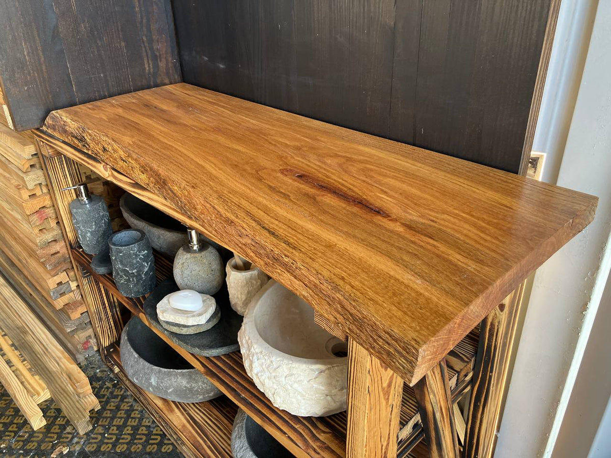 Live Edge Vanity Top LEVT-004 – Oak – 16–18″ × 46.25″