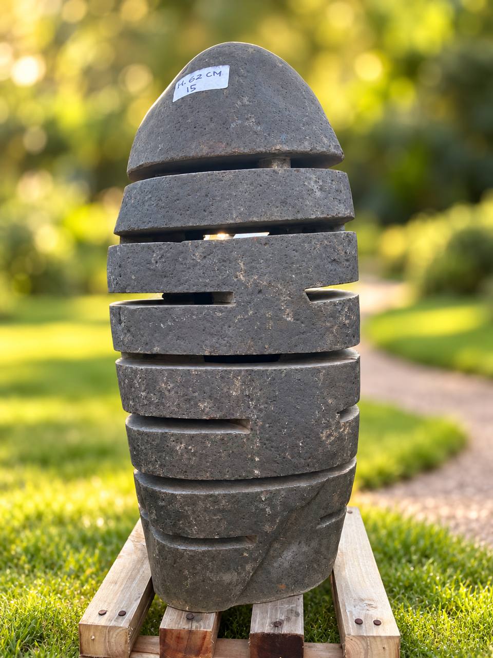 River Stone Garden Lantern RSL-002