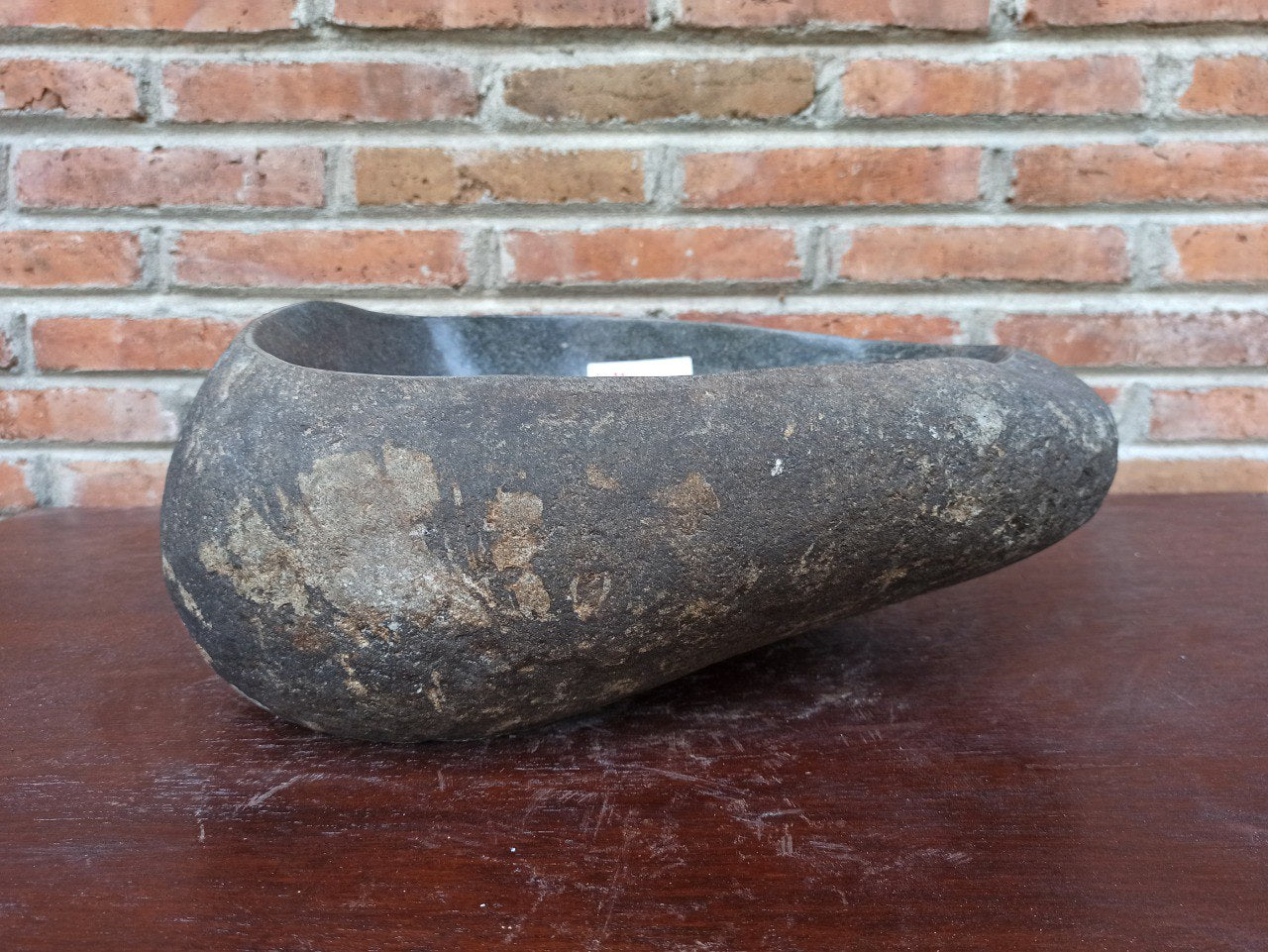 River Stone Sink | 5032-4032 | 16″×13″×13″