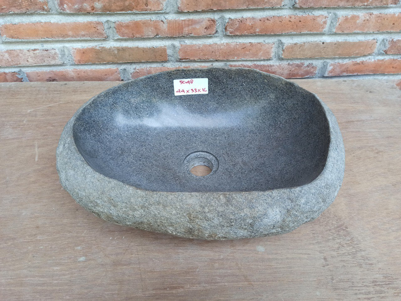River Stone Sink | 5048-443316 | 17.5″×13″×6″