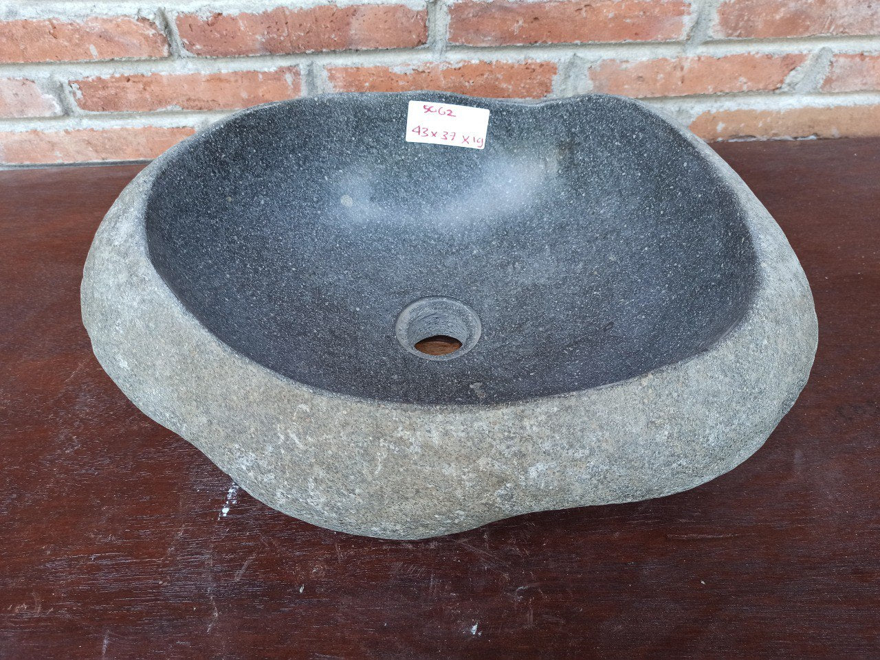 River Stone Sink | 5062-433719 | 17″×13″×7.5″