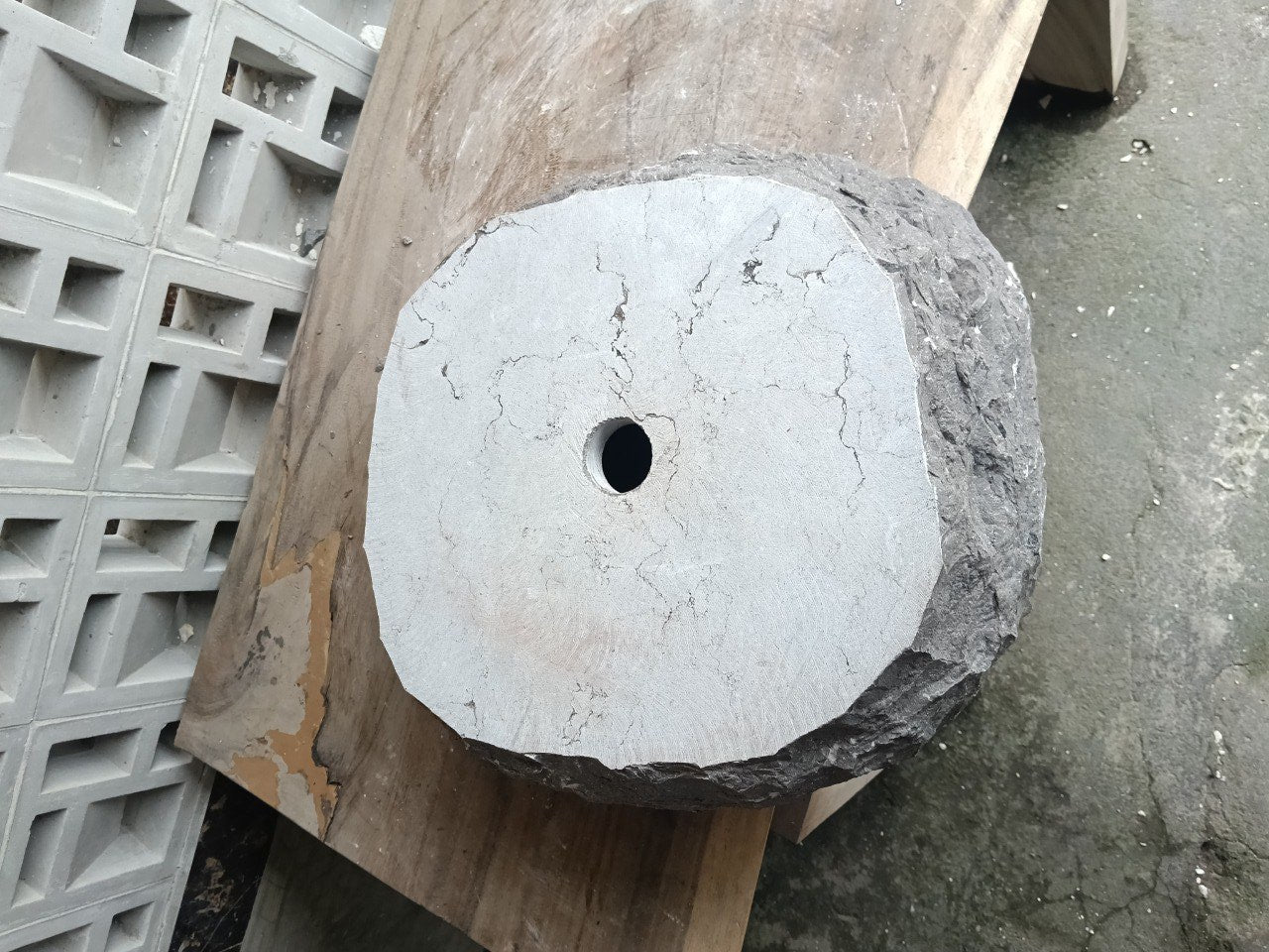 Marble Stone Sink | A33-4641 | 18″×16″ Organic Brown Marble Polished