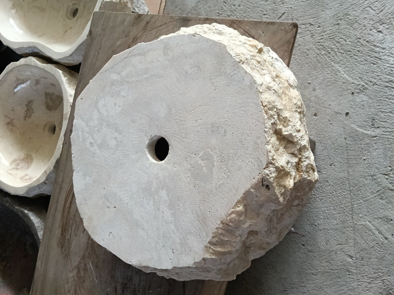 Marble Stone Sink | A77-4445 | 17.5″×18″ Organic Beige Marble Polished