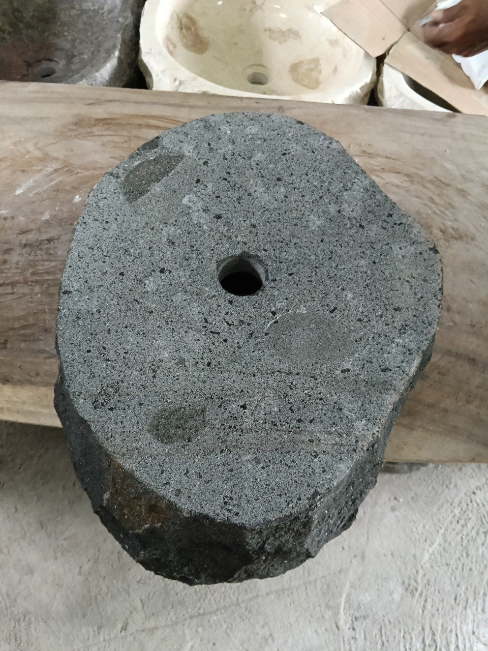 Andesite Sink | A91-5141 | 20″×16.5″x6"