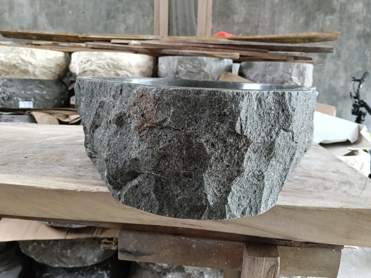 Andesite Stone Sink | A97-5241 | 20.5″×16″ Organic Black Andesite Polished