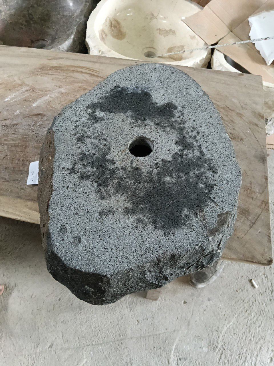 Andesite Stone Sink | A100-5042 | 19.5″×16.5″ Organic Black Andesite Polished