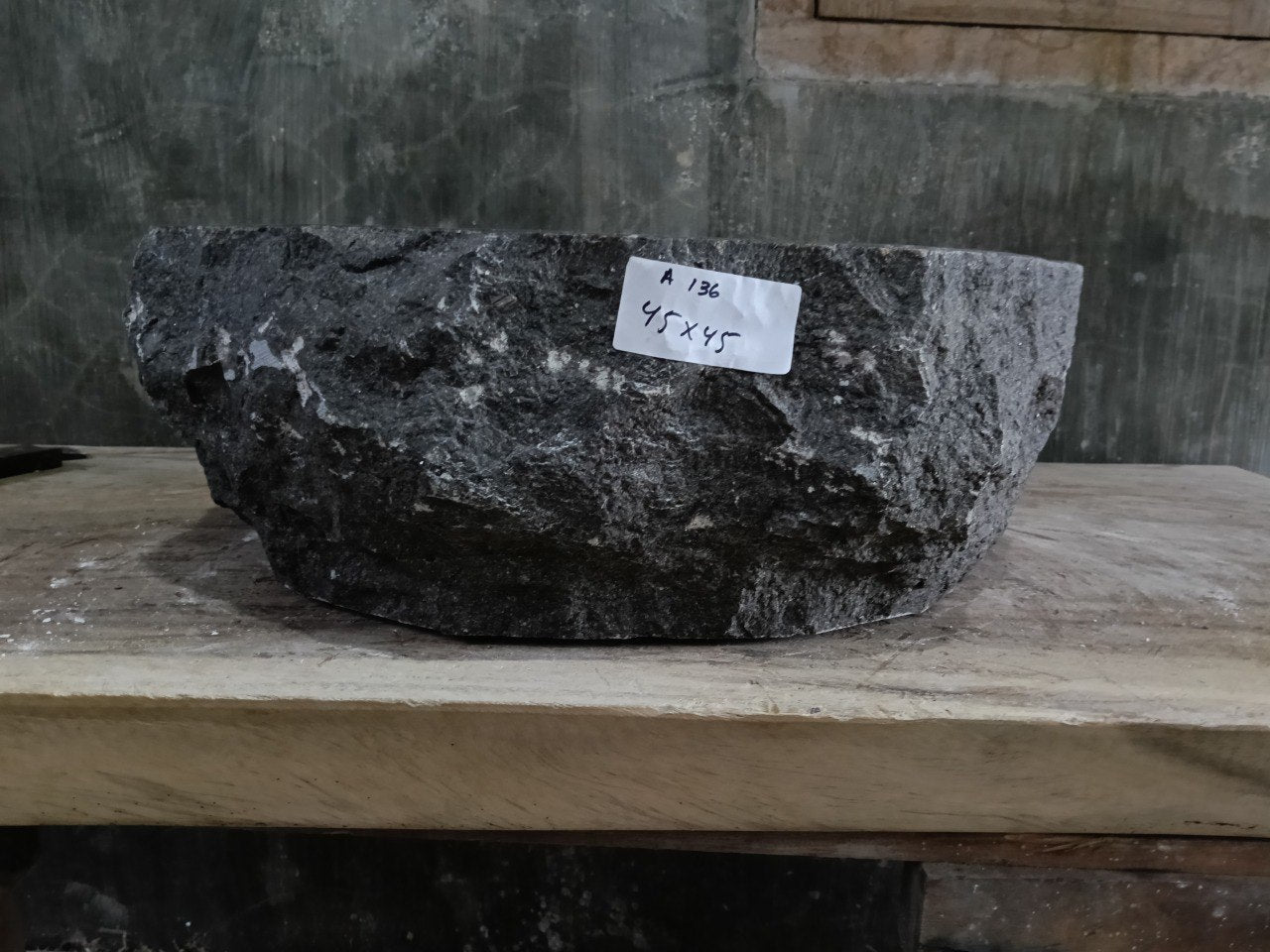 Andesite Stone Sink | A136-4545 | 18″×18″ Round Black Andesite Polished
