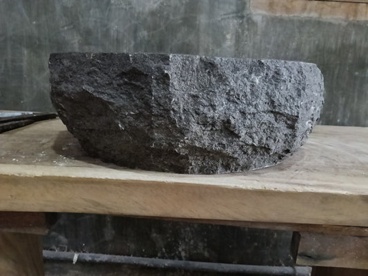 Andesite Stone Sink | A136-4545 | 18″×18″ Round Black Andesite Polished