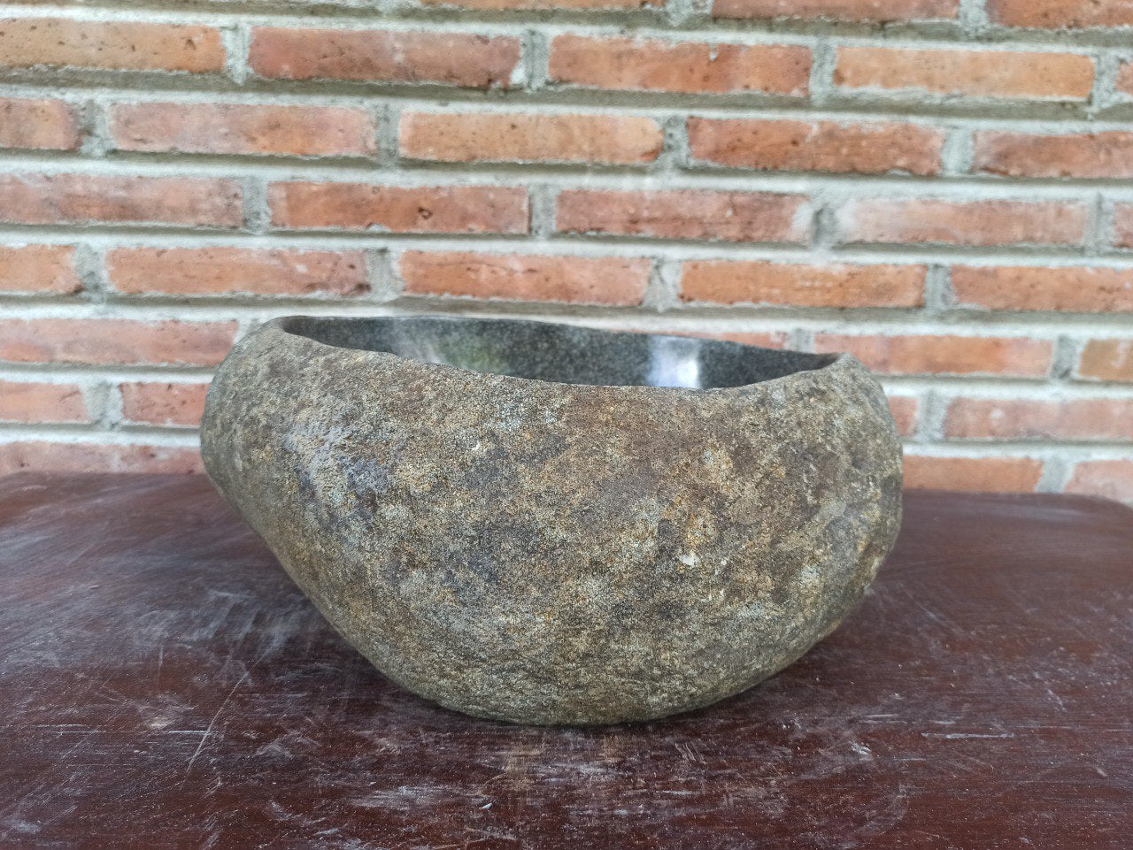 River Stone Sink | 5176-4036 | 16″×14″ Round Graphite Gray Polished