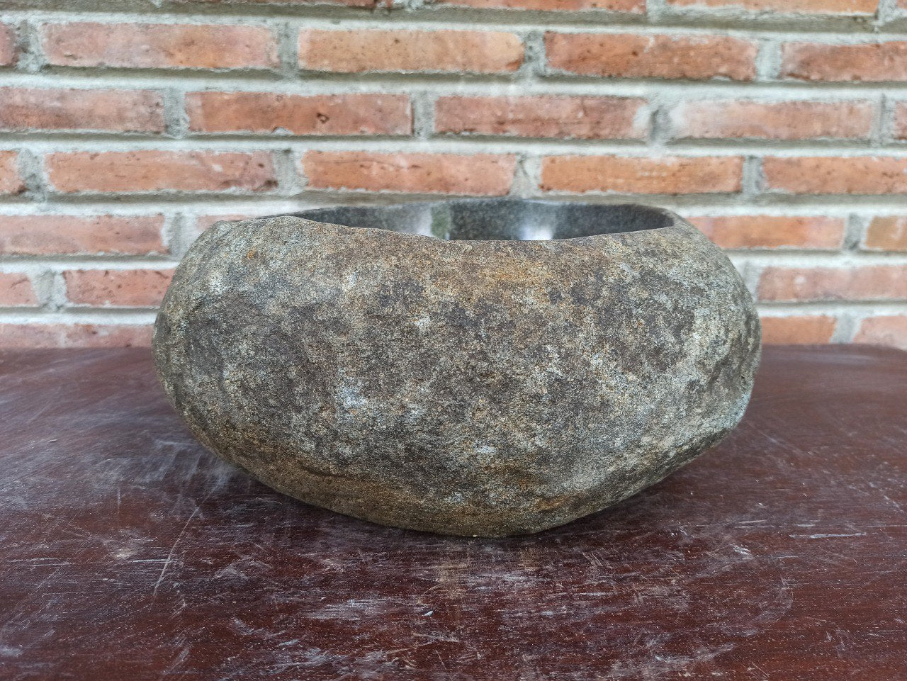 River Stone Sink | 5176-4036 | 16″×14″ Round Graphite Gray Polished