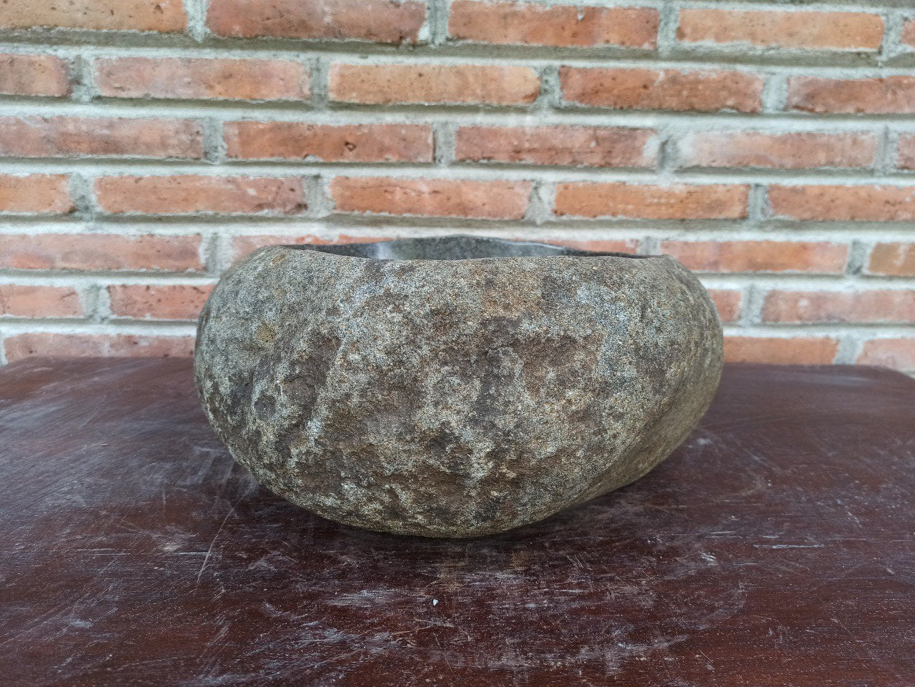 River Stone Sink | 5176-4036 | 16″×14″ Round Graphite Gray Polished