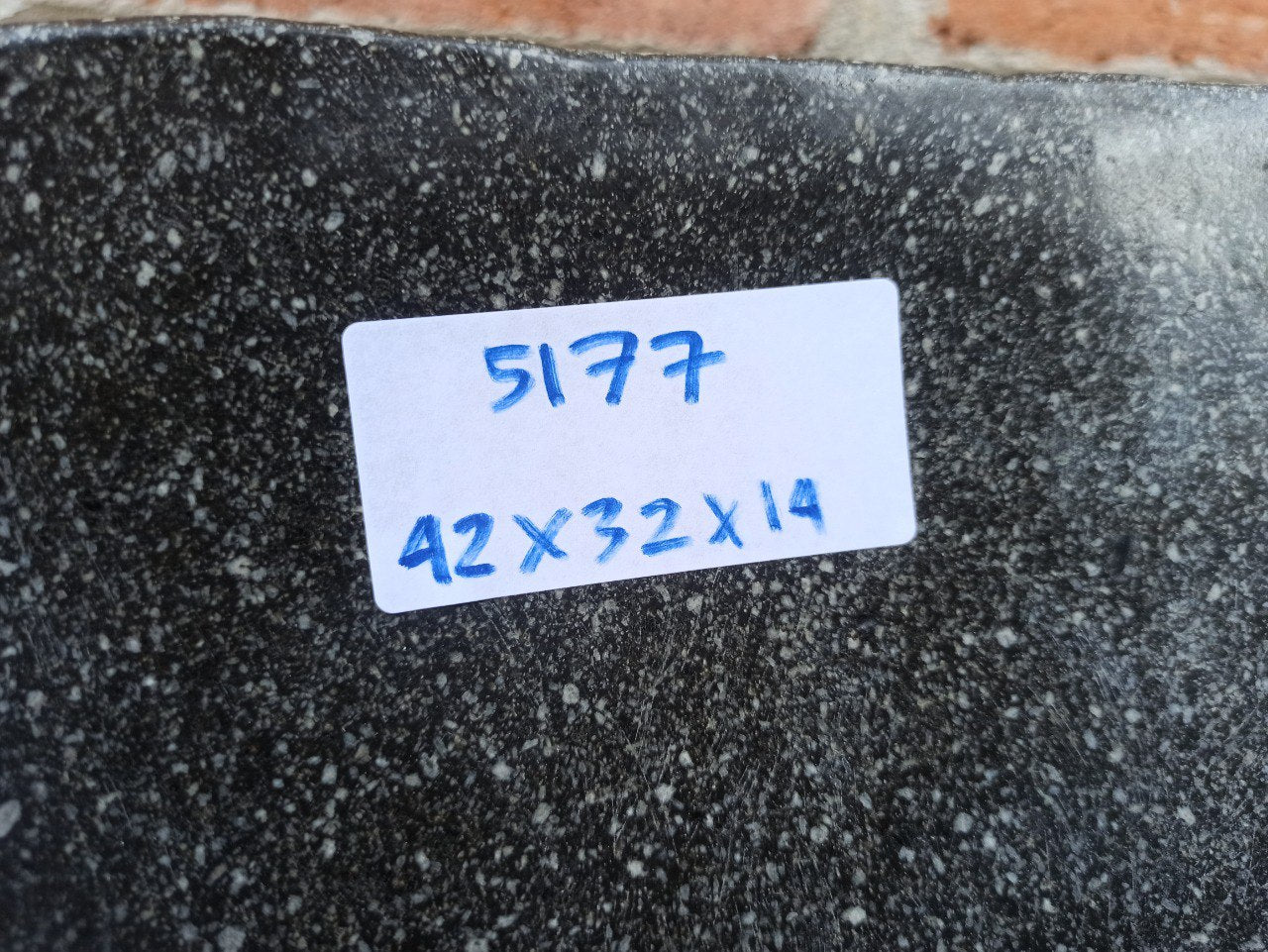 River Stone Sink | 5177-423214 | 16.5″×12.5″ Organic Graphite Gray Polished