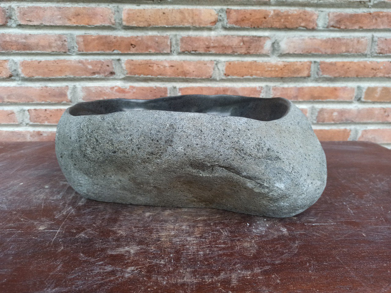 River Stone Sink | 5180-433614 | 17″×14″ Oval Graphite Gray Polished