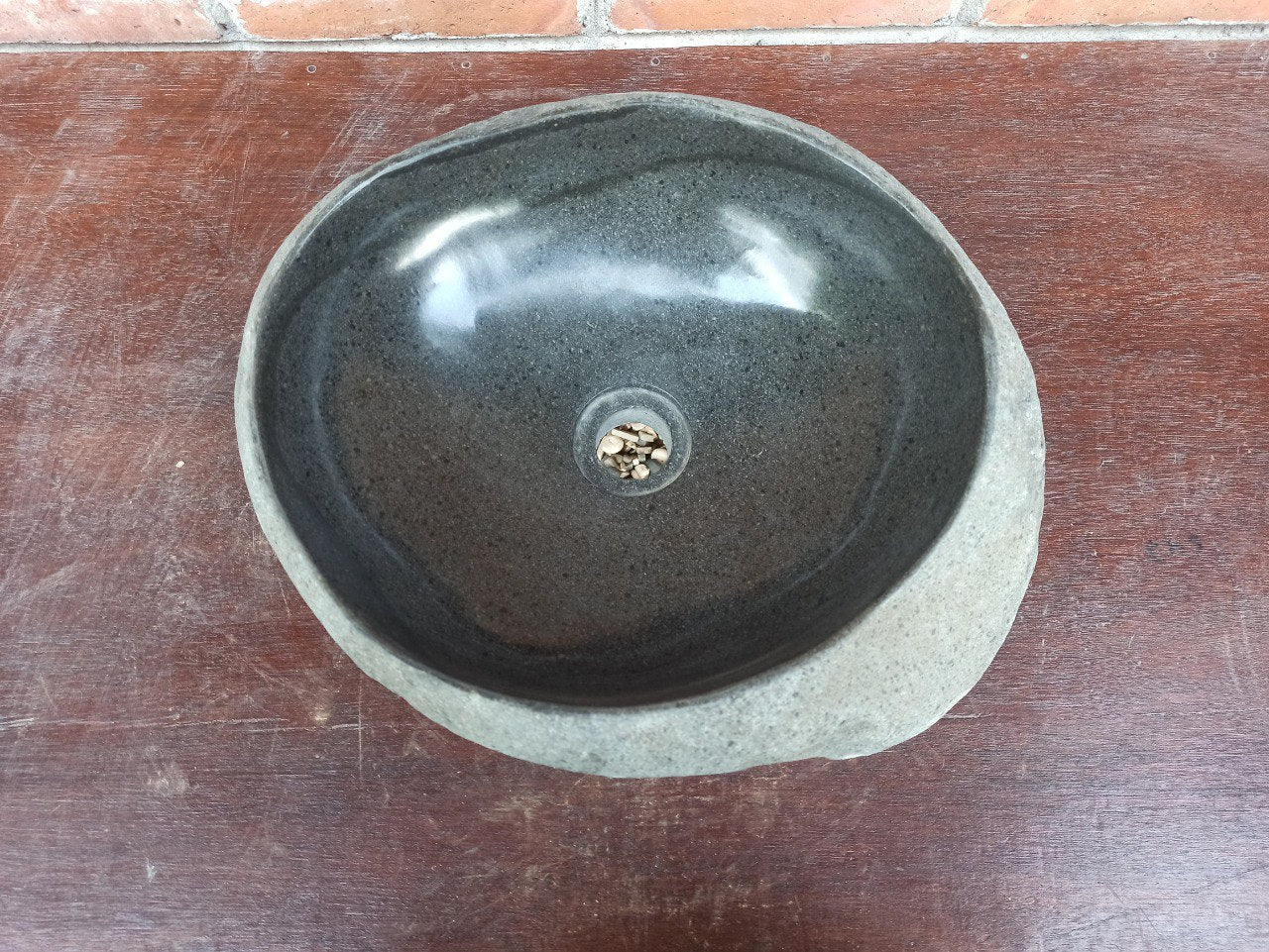 River Stone Sink | 5180-433614 | 17″×14″ Oval Graphite Gray Polished