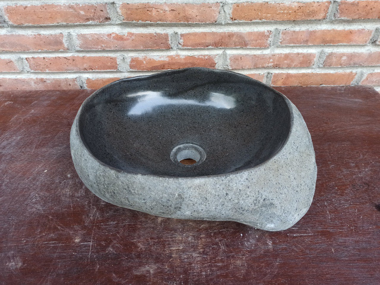 River Stone Sink | 5180-433614 | 17″×14″ Oval Graphite Gray Polished