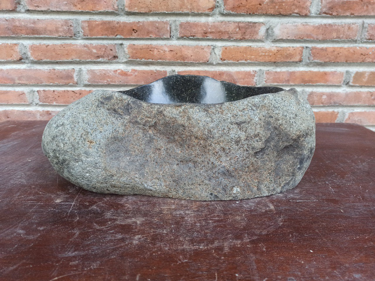 River Stone Sink | 5181-423115 | 16.5″×12.5″ Triangular Graphite Gray Polished