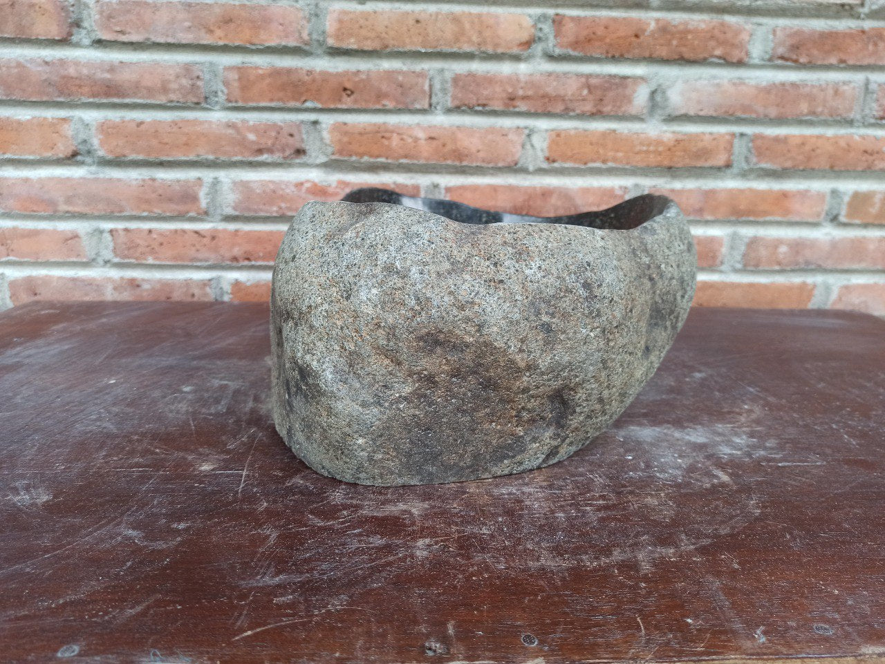 River Stone Sink | 5181-423115 | 16.5″×12.5″ Triangular Graphite Gray Polished