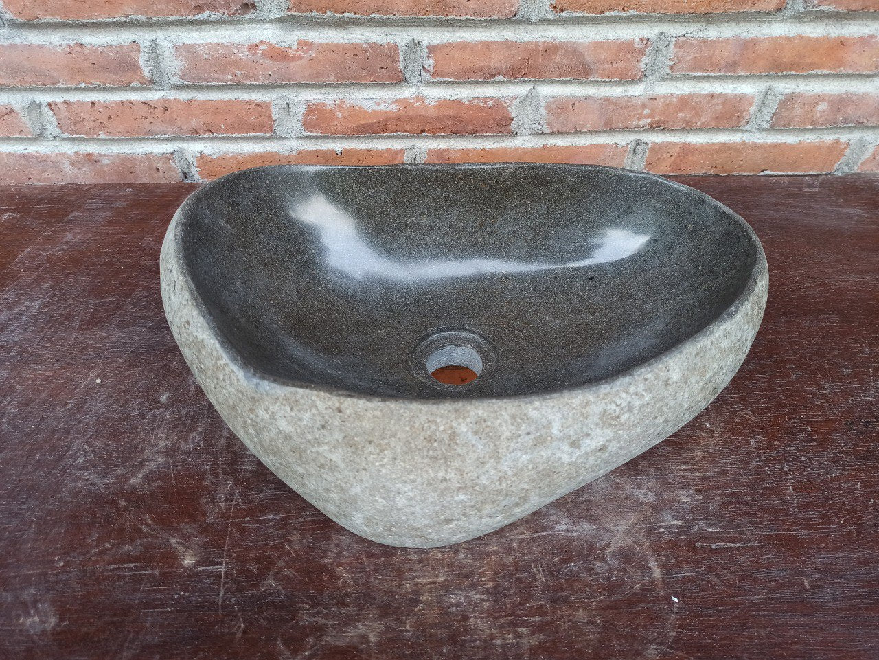 River Stone Sink | 5182-4230 | 16.5″×12″ Oval Graphite Gray Polished