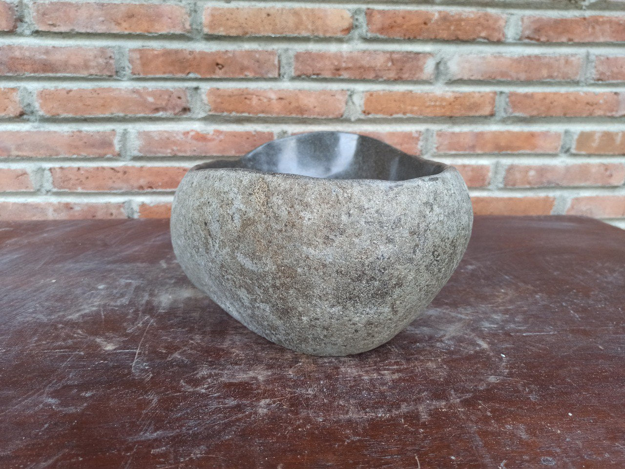 River Stone Sink | 5182-4230 | 16.5″×12″ Oval Graphite Gray Polished