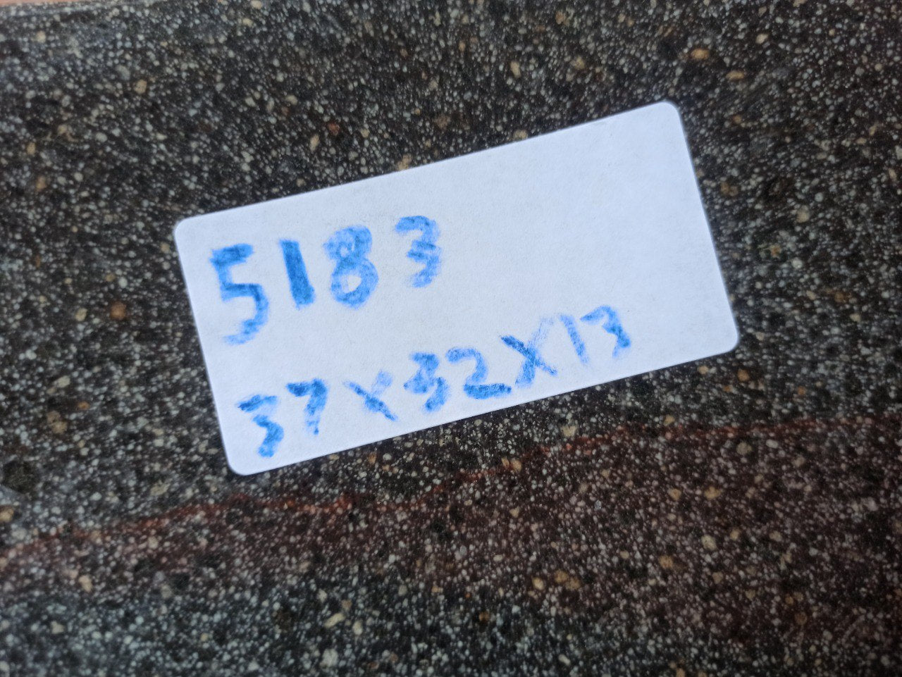 River Stone Sink | 5183-373213 | 14.5″×12″ Round Graphite Gray Polished