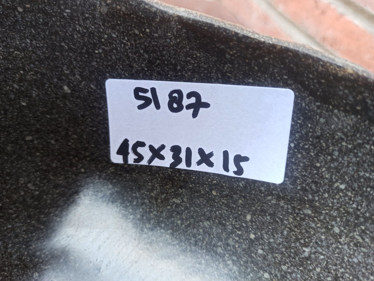 River Stone Sink | 5187-453115 | 17.5″×12″ Oval Graphite Gray Polished