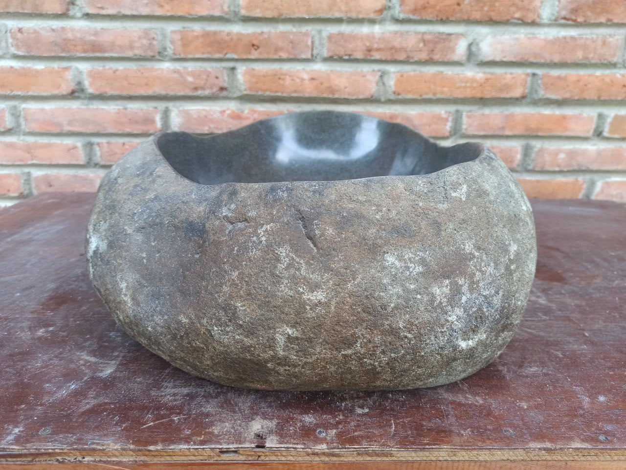 River Stone Sink | 5191-573815 | 22.5″×15″ Organic Graphite Gray Polished