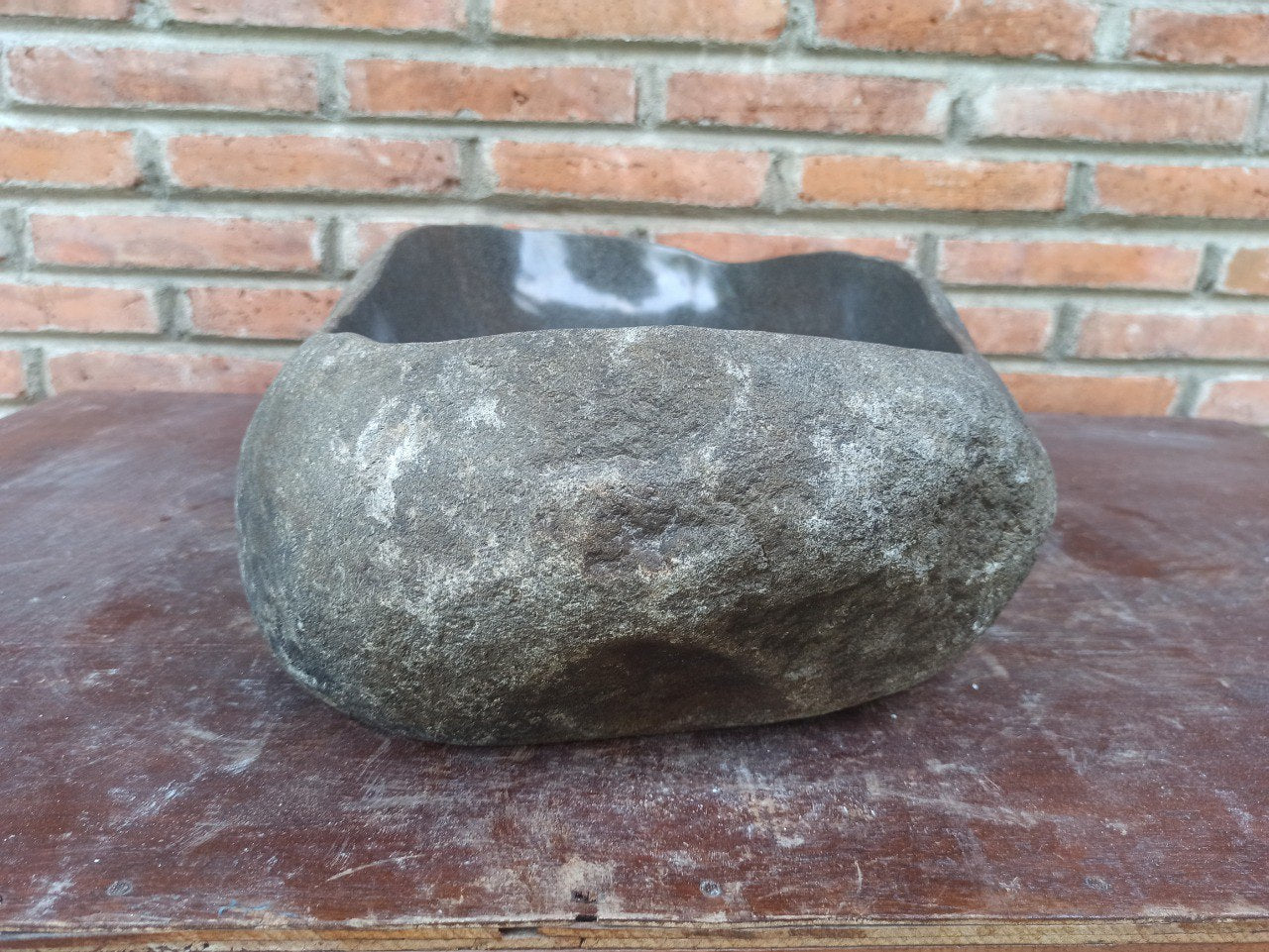 River Stone Sink | 5191-573815 | 22.5″×15″ Organic Graphite Gray Polished