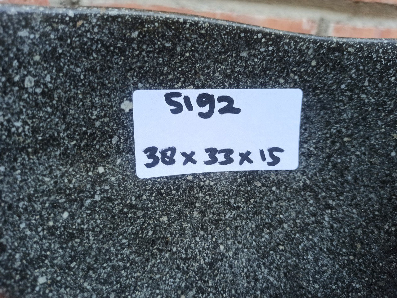 River Stone Sink | 5192-3833 | 15″×13″ Organic Graphite Gray Polished