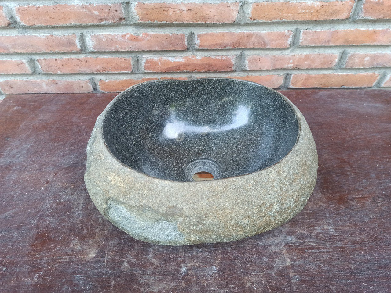 River Stone Sink | 5192-3833 | 15″×13″ Organic Graphite Gray Polished